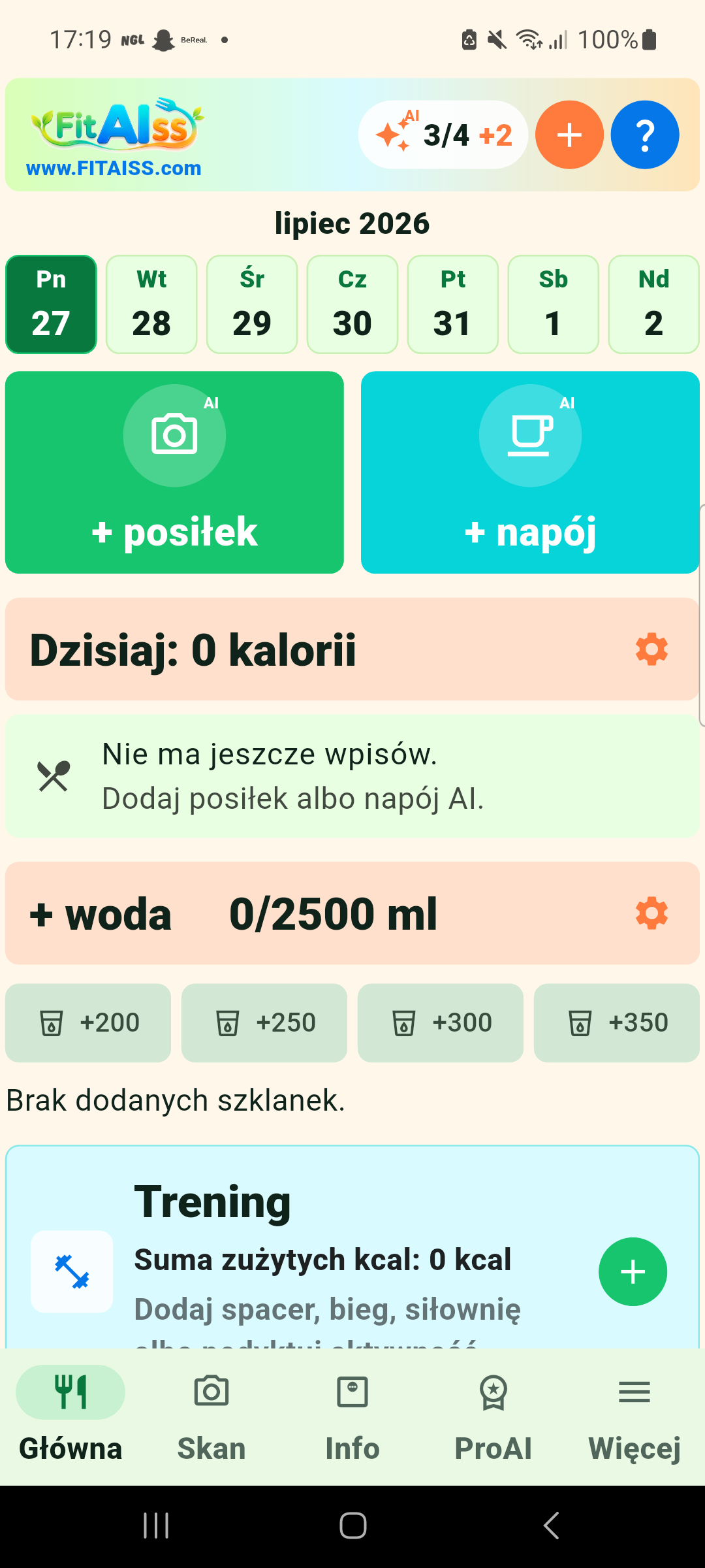 Prawdziwy ekran aplikacji FitAIss z dziennym bilansem kalorii, wody i treningu